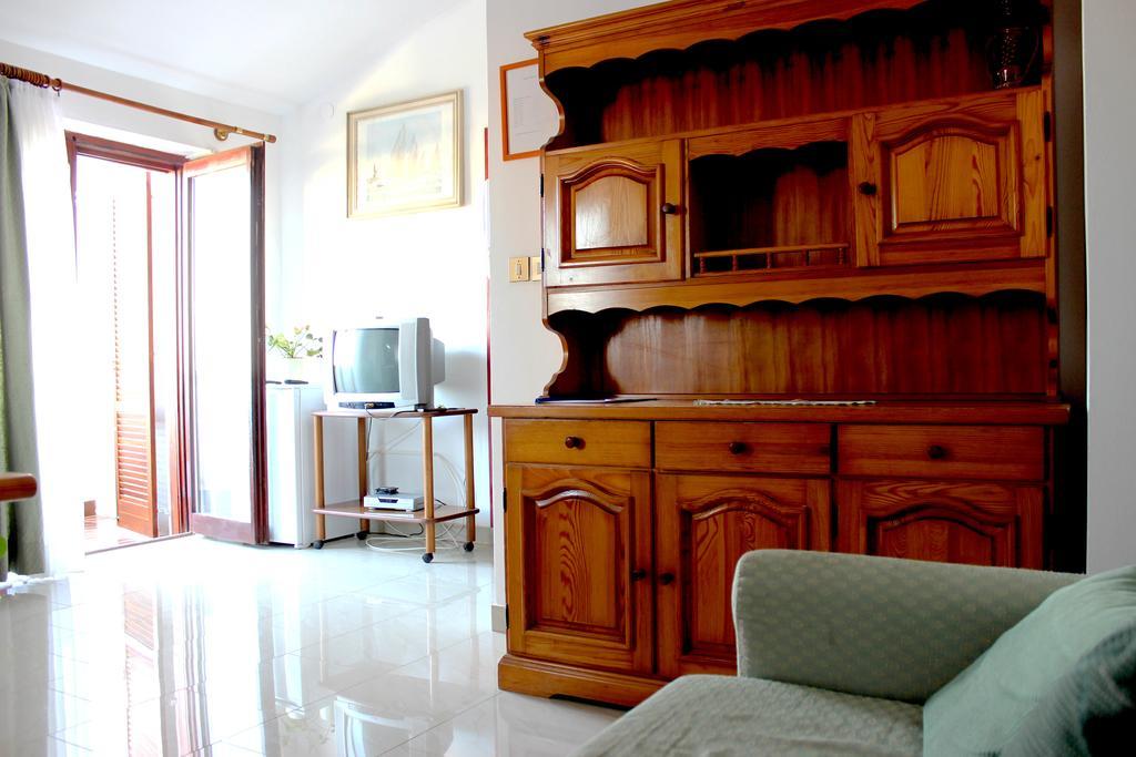 Apartments Cavae Romanae Medulin Buitenkant foto